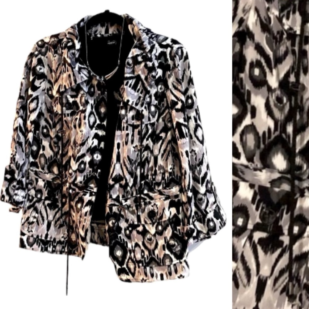 🆕 Rue Options Black & White Jacket!!!